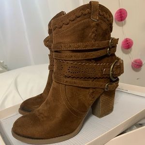 Kandinsky Cognac Booties